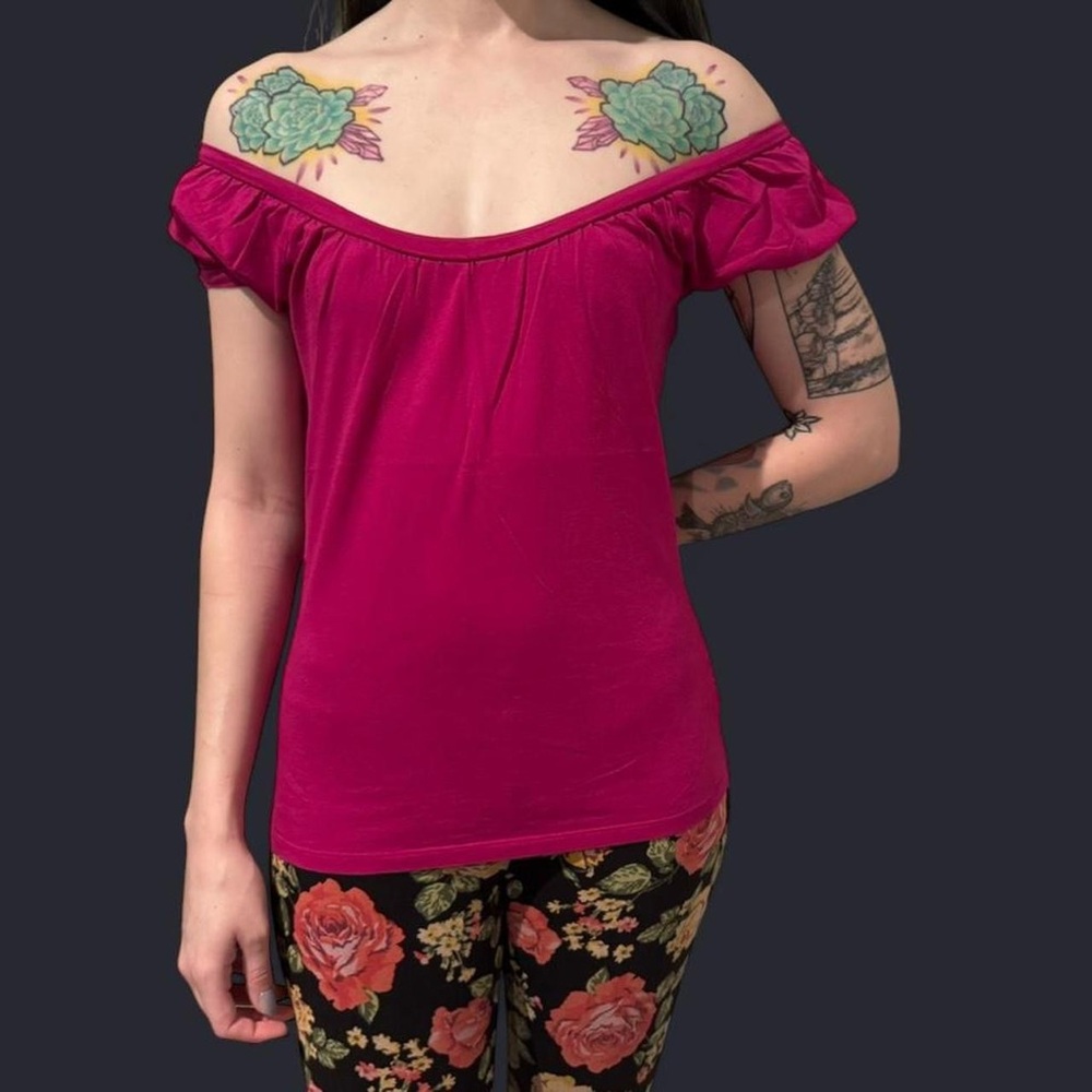 Magenta / Plain Blouse / New York & Company / Cinched Sleeves / Size XS